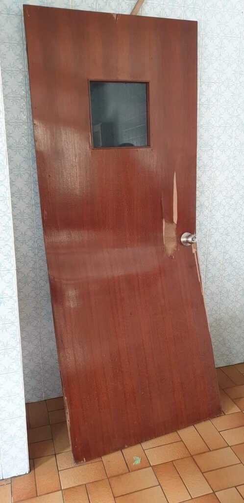 Lelaki Ini Geram Dapat Penyewa Dari Neraka, Rumah Sewa Ditinggalkan Hampir Musnah 9 WhatsApp Image 2022 02 05 at 9.38.28 PM Lelaki Ini Geram Dapat Penyewa Dari Neraka, Rumah Sewa Ditinggalkan Hampir Musnah