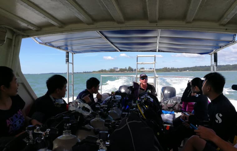 Terokai Keindahan Laut Miri Dengan Snorkeling Di Taman Negara Terumbu Karang Miri Sibuti