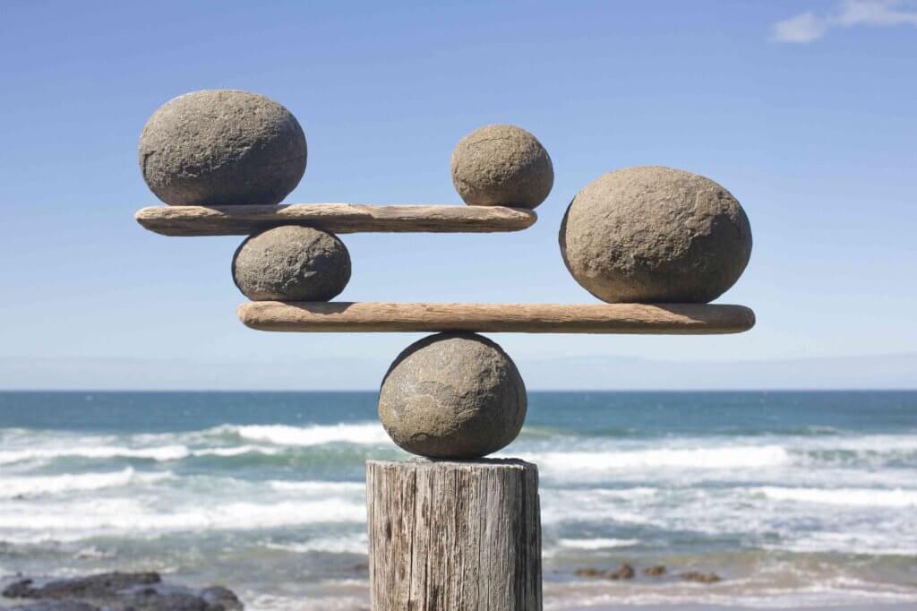 Lelaki Ini Selamba Minta Sumbangan Untuk Yuran Semester, Sekali Kantoi Miliki Banyak Item Bangsawan Genshin Impact 24 rocks balancing on driftwood sea in background 153081592 591bbc3f5f9b58f4c0b7bb16 Lelaki Ini Selamba Minta Sumbangan Untuk Yuran Semester, Sekali Kantoi Miliki Banyak Item Bangsawan Genshin Impact