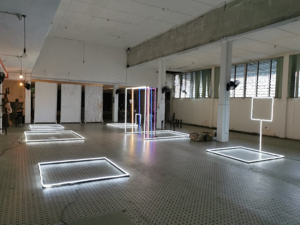 View 360 Darjah, Jom Tonton Persembahan Teater 'Behind The Intimate Wall' Di Think & Tink Kuching