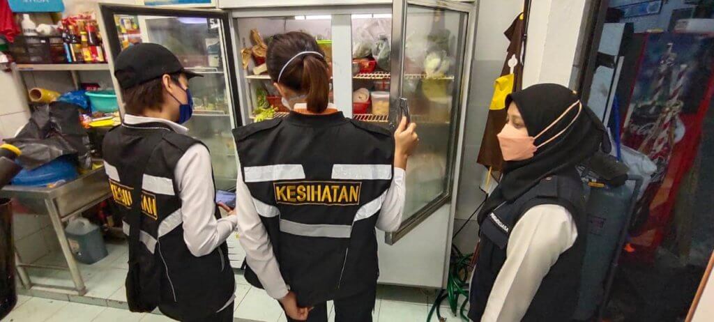 Bahan Mentah Dibiar Terdedah, Peti Sejuk Berkulat, 16 Premis Di Bintulu Diarah Tutup Kerana Terlampau Kotor