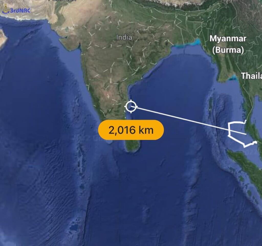 Lebih 2 Tahun Tak Jumpa Isteri, Lelaki Ini Nekad Dayung Bot Getah Dari Thailand Ke India 9 Lebih 2 Tahun Tak Jumpa Isteri, Lelaki Ini Nekad Dayung Bot Getah Dari Thailand Ke India