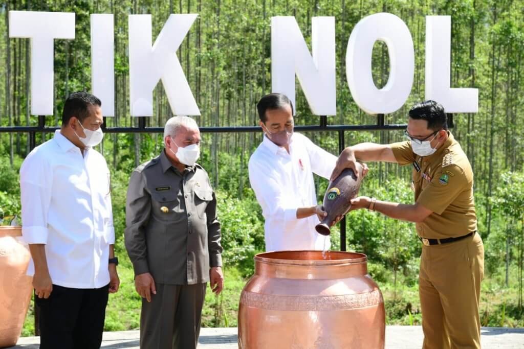 Bagi Merasmi Pembangunan Ibu Kota Baru Indonesia, Jokowi Ketuai Ritual Kendi Nusantara 7 3991295256 Bagi Merasmi Pembangunan Ibu Kota Baru Indonesia, Jokowi Ketuai Ritual Kendi Nusantara