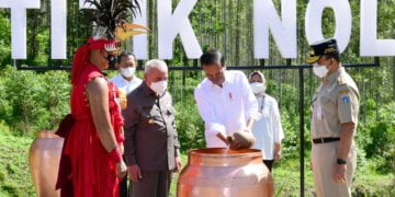 Bagi Merasmi Pembangunan Ibu Kota Baru Indonesia, Jokowi Ketuai Ritual Kendi Nusantara