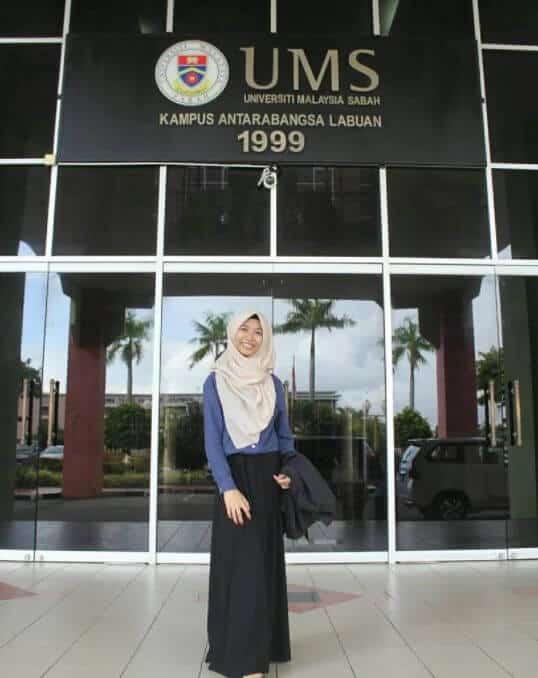 Air Mata Iringi Ibu Ketika Ambil Ijazah Arwah Anak Pada Majlis Konvokesyen Universiti Malaysia Sabah