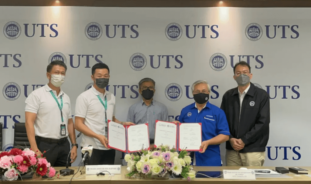 Bantu Golongan B40, Yayasan Farley Tawar Biasiswa Penuh Kepada Pelajar UTS Di Sibu