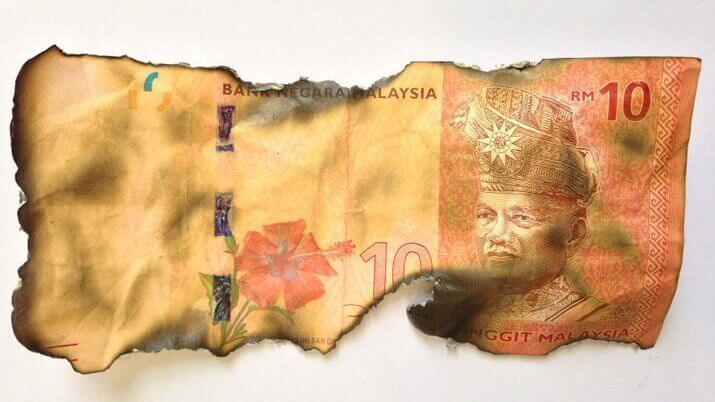 Jangan Buang Wang Kertas Rosak Anda! Rupanya Boleh Tukar Di Mana-Mana Cawangan Bank Di Malaysia