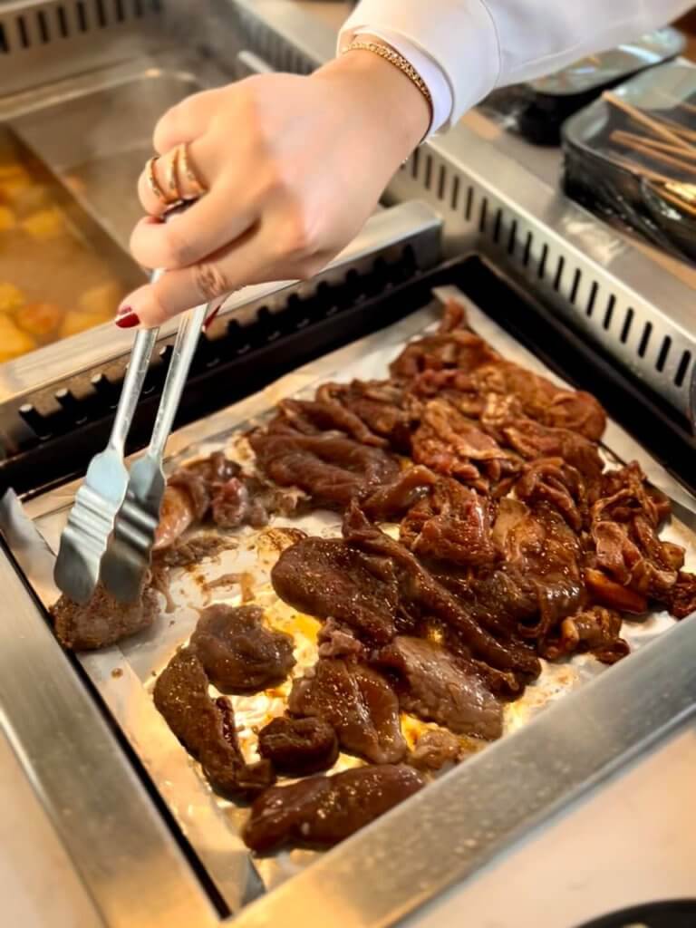 Tersedia Dengan Hidangan Daging Wagyu, Jom Cuba Berbuka Puasa Di Makan Makan Hotpot & Grill Buffet 12 Tersedia Dengan Hidangan Daging Wagyu, Jom Cuba Berbuka Puasa Di Makan Makan Hotpot & Grill Buffet
