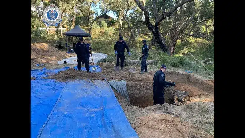 Rangka Manusia Ditemukan Di Australia, Rupa-Rupanya Milik Mangsa Dari Sarawak 7 Rangka Manusia Ditemukan Di Australia, Rupa-Rupanya Milik Mangsa Dari Sarawak