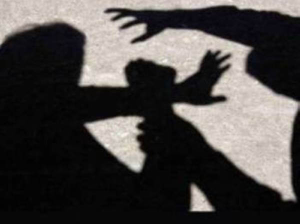Gadis Bawah Umur Pernah Jadi Mangsa, Lelaki 'Terkam' Payudara Wanita Di Kuching Diberkas