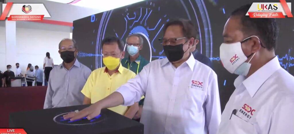 Petros Darul Hana Sah Dirasmikan Oleh Premier Sarawak, Bakal Ramai Guna Tesla Di Masa Akan Datang