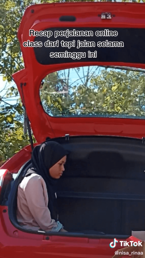 Demi Dapatkan Capaian Internet, Pelajar Dari Sabah Ini Cekal Mengikuti ODL Di Dalam Bonet Kereta