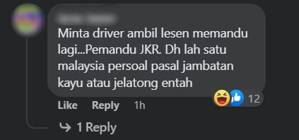 [VIDEO] Tular Kenderaan JKR Sailang Secara Merbahaya Dari Laluan U-Turn Di Pending