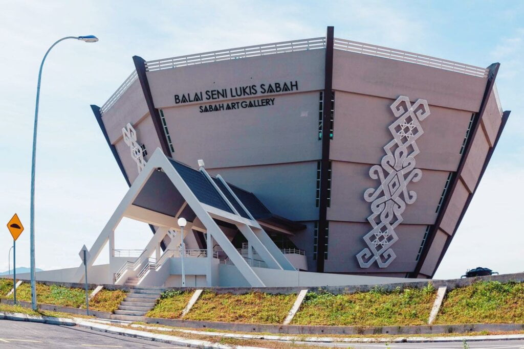 Kunjungi Balai Seni Lukis Sabah Untuk Lihat Karya Seni Menarik