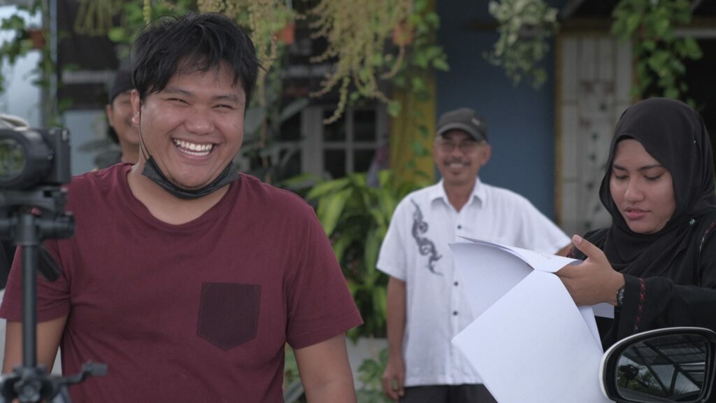 Dibikin 100% Oleh Komuniti Samarahan, Jom Tonton Filem Janda Kampung Durian