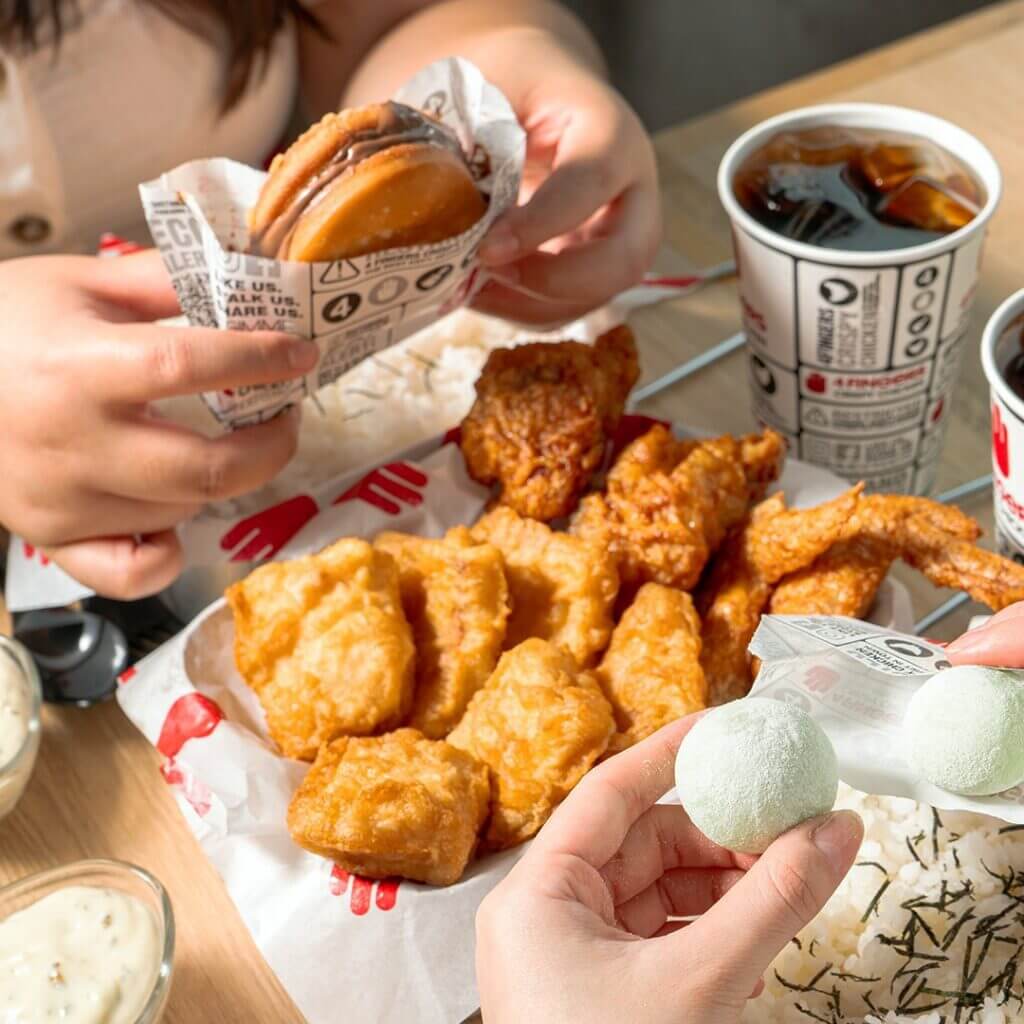 Cawangan Pertama Di Borneo, 4Fingers Crispy Chicken Kini Sudah Dibuka Di Sabah!