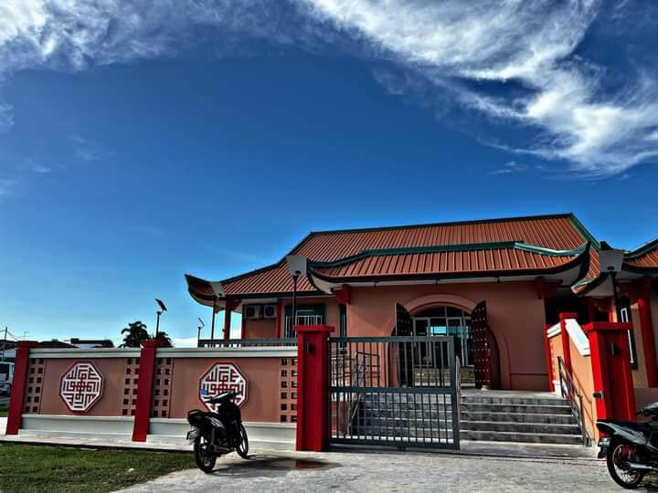 Sangat Cantik! Surau Di Miri Ini Dibina Dengan Elemen Seni Bina Cina 7 Sangat Cantik! Surau Di Miri Ini Dibina Dengan Elemen Seni Bina Cina