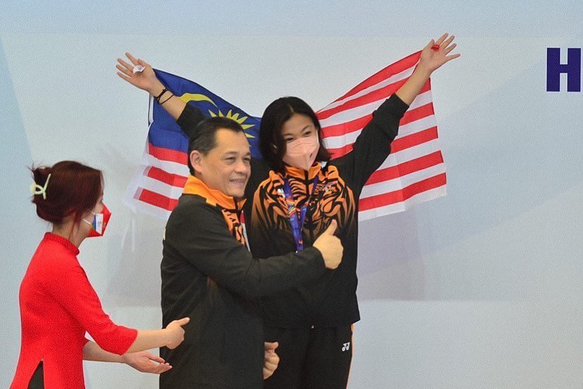 Tahniah! Atlet Terjun Sarawak Ini Berjaya Raih Pingat Perak Sukan SEA Hanoi 2022