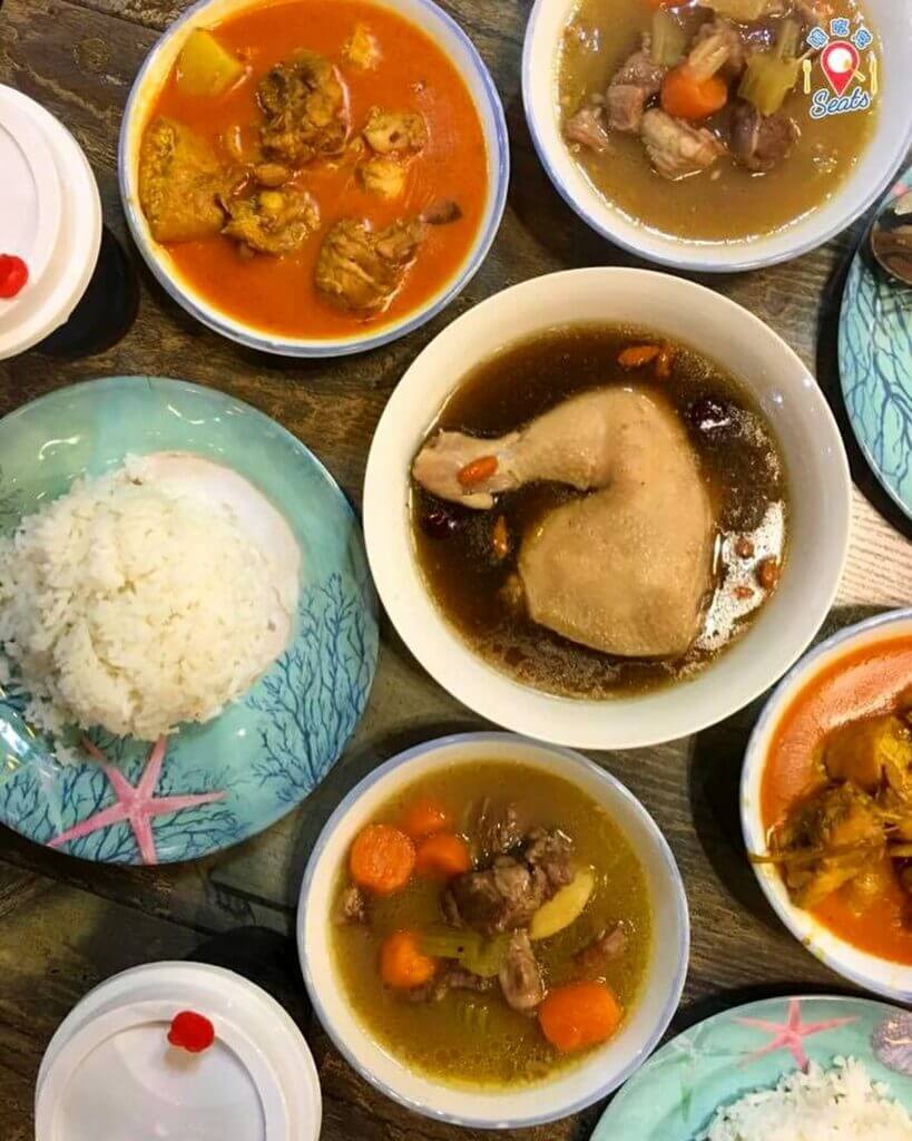Klasik Dan Estetik, 3 Kafe Di Sabah Yang Anda Patut Cuba Untuk Road Trip Foodie Anda 18 Klasik Dan Estetik, 3 Kafe Di Sabah Yang Anda Patut Cuba Untuk Road Trip Foodie Anda