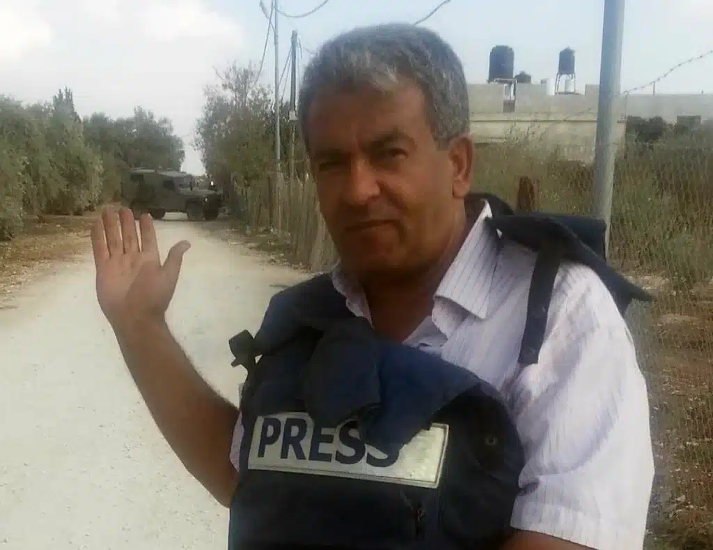 Wartawan Terkemuka Arab Ditembak 'Headshot' Oleh Tentera Israel Ketika Buat Liputan Berita