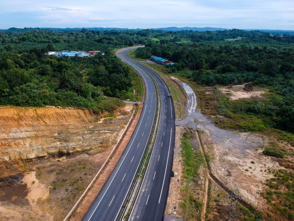Siap 82 Peratus, Lebuh Raya Trans Borneo Sarawak-Sabah Dijangka Siap 5 Tahun Akan Datang