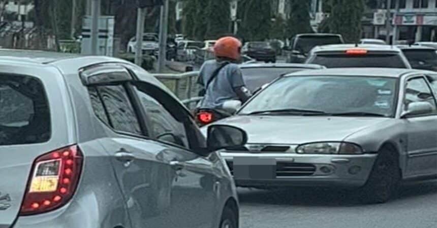 Memandu Lawan Arus Kerana Risau Pusat Kitar Semula Tutup, Seorang Warga Emas Ditahan Polis