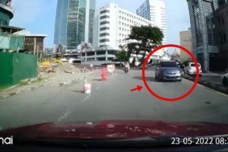 [VIDEO] 'King' Myvi Buat Hal Lagi, Selamba Pandu Lawan Arus Di Tengah Bandaraya Kuching