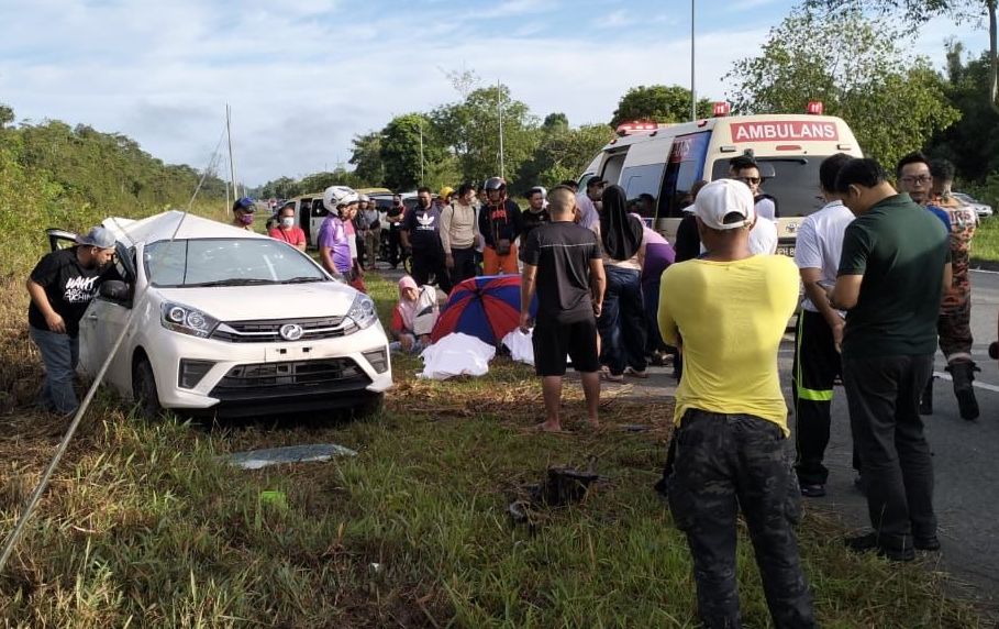Kemalangan Ngeri Di Jalan FAC Matang Ragut 2 Nyawa Sepasang Suami Isteri
