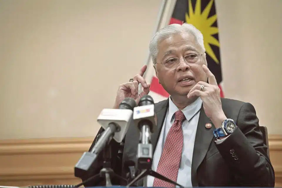 'Sudahla Barang Mahal, Mahu GST Pula', Netizen Bengang Kerajaan Mula Pertimbang Kembalikan GST