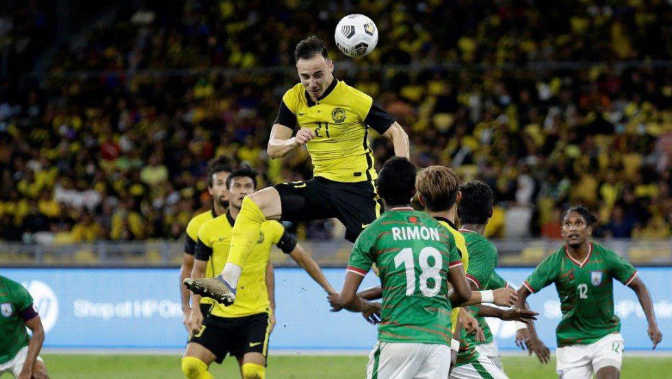 Kenali Dion Cools, Pemain Bola Berdarah Sarawak Yang Bantu Malaysia Layak Ke Piala Asia 2023