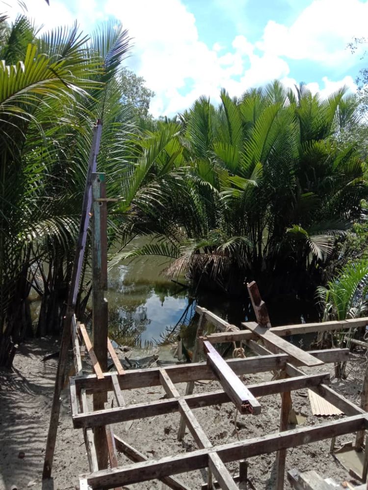 Bagi Penampar Pada Buaya, Lelaki Terlepas Ajal Di Kampung Tabuan Melayu