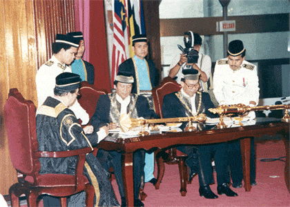 Ini Sebab Mengapa Bandaraya Kuching Ditadbir Oleh 2 Datuk Bandar