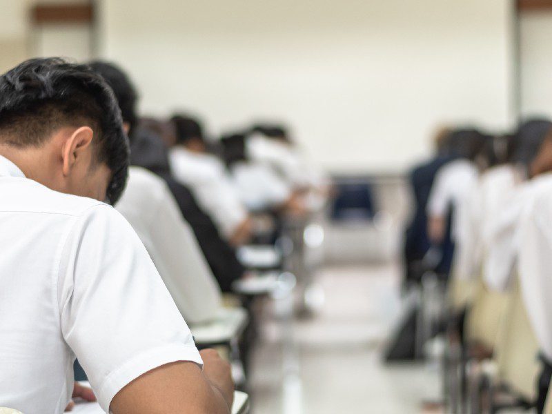 Guru Sekolah Asrama Penuh Di Kuching Diperintah Bela Diri, Didakwa Laku Amang Seksual Terhadap Pelajar
