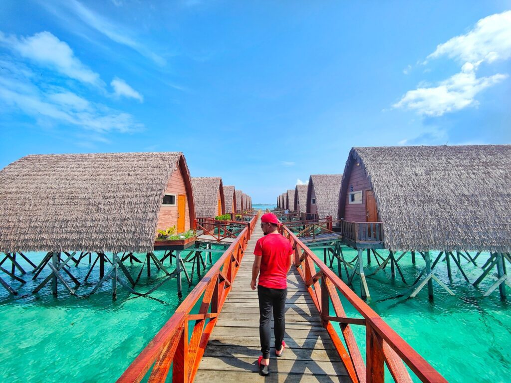 Crystal Resort Semporna Tawar Percutian Berpatutan Berkonsepkan Maldives