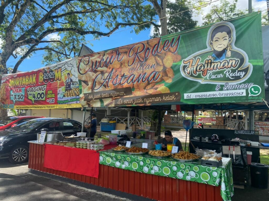 5 Lokasi Cucur Nyaman untuk Minum Petang Santai di Kuching