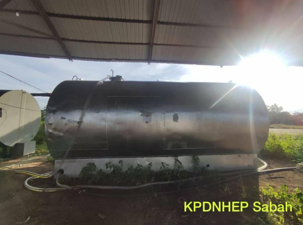 Cubaan Seludup Minyak Masak Dan Diesel Bernilai RM34K Tumpas Di Sabah