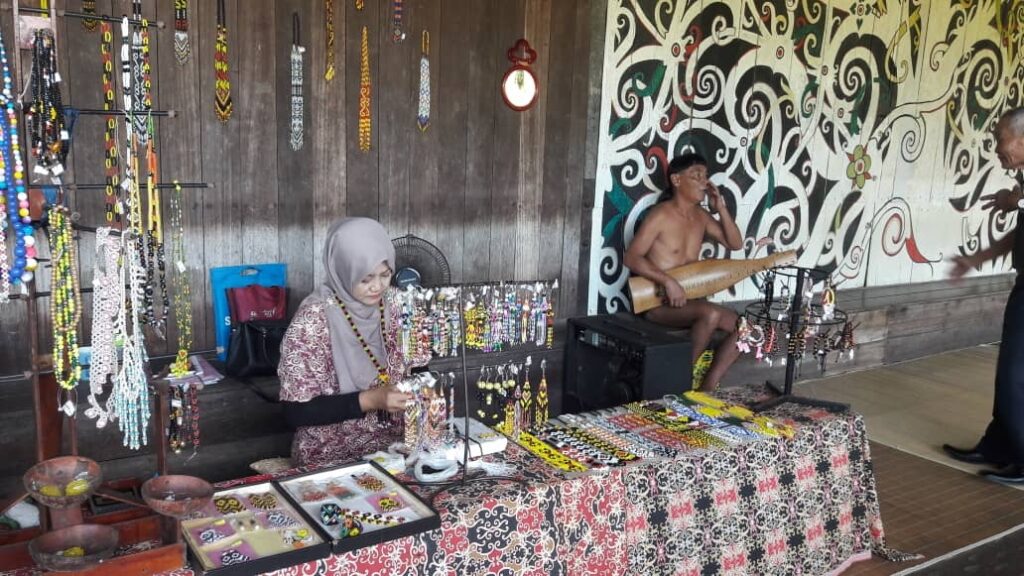 Kampung Budaya Sarawak Buat Promosi 'Free Entrance' Selama 3 Hari
