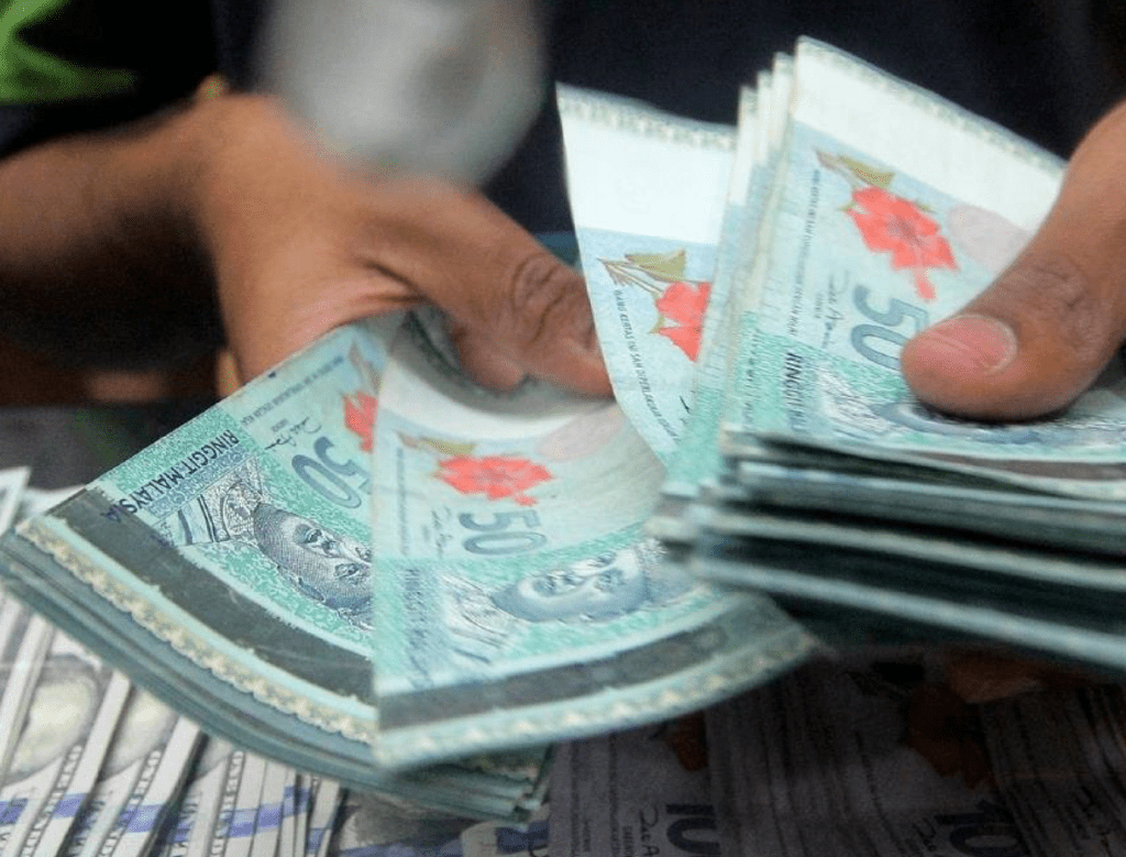 Nak Rawat Suami Curang Guna Perkhidmatan Bomoh, Isteri Diperdaya RM 59,750 Di Kuching