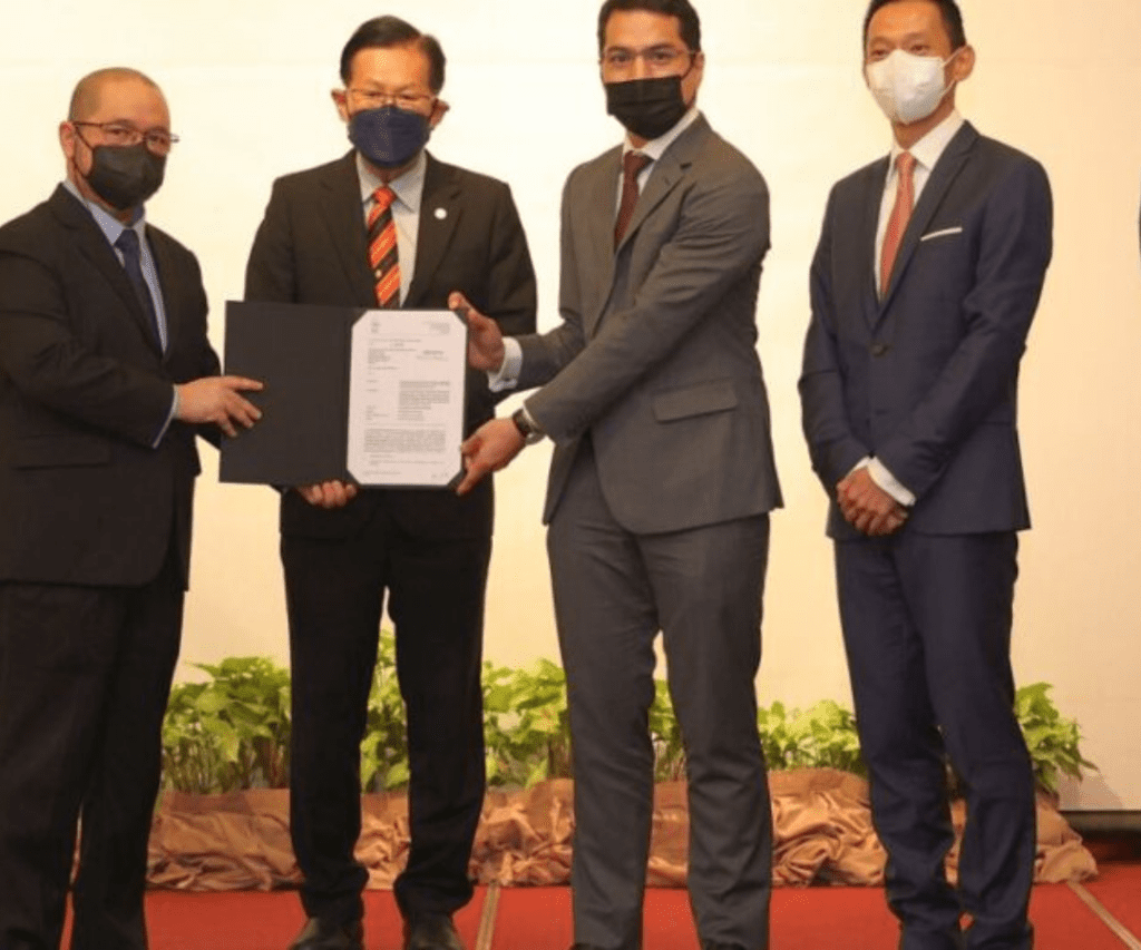 Sarawak Bakal Beli 38 Unit Tren ART Dari Negara China