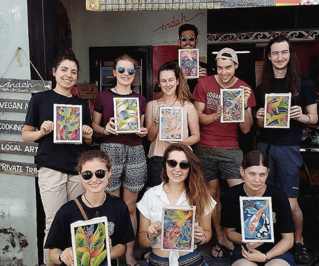 Ini 4 Lokasi 'Art Gallery Date' Yang Boleh Anda Kunjungi Di Kuching