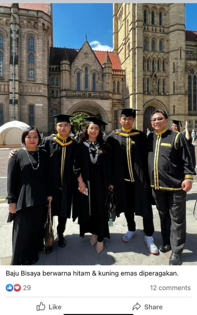 Rai Majlis Graduasi Anak Lelaki, Ayah Ini Segak Berbusana Tradisi Bisaya Di UK