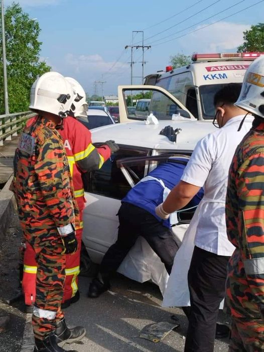 Pemandu Kancil Tersepit, Punca Kemalangan Disyaki Bawa Laju Di Kawasan Selekoh Jalan Stakan