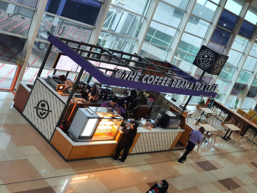 Jom Ngopi! The Coffee Bean & Tea Leaf Kini Dibuka Di Lapangan Terbang Antarabangsa Kuching