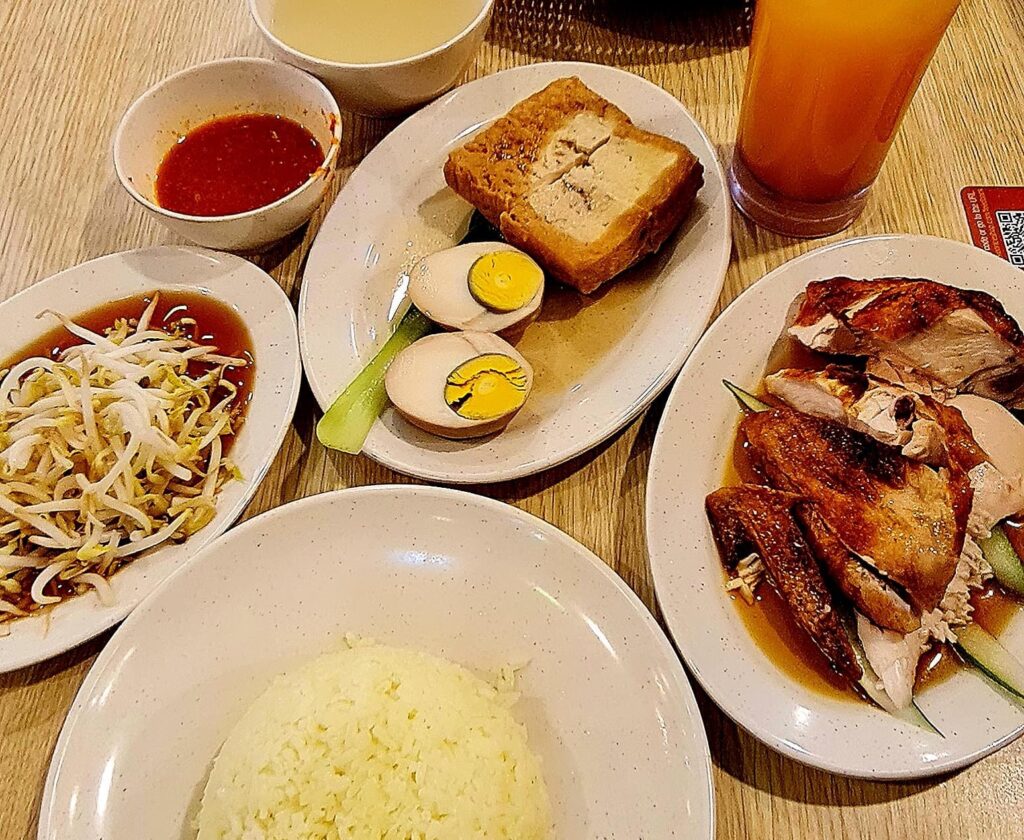 Pekerja Sering Bagi Alasan, Lelaki Ini Dedah Servis Teruk Premis Makanan Di Kuching