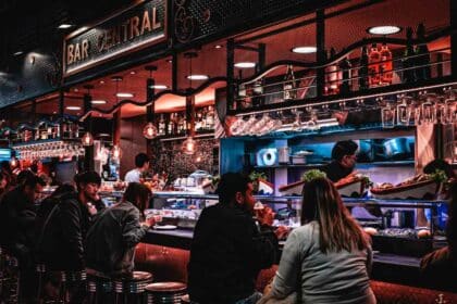 Ini 4 Lokasi Hidden Bar Dengan Suasana Santai Buat Warga Kuching