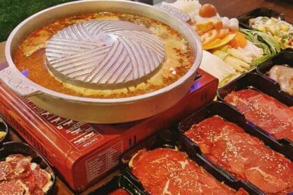 Restoran Sud Yod Ka Ta, Steamboat Dan BBQ Ala Thailand Di Kuching