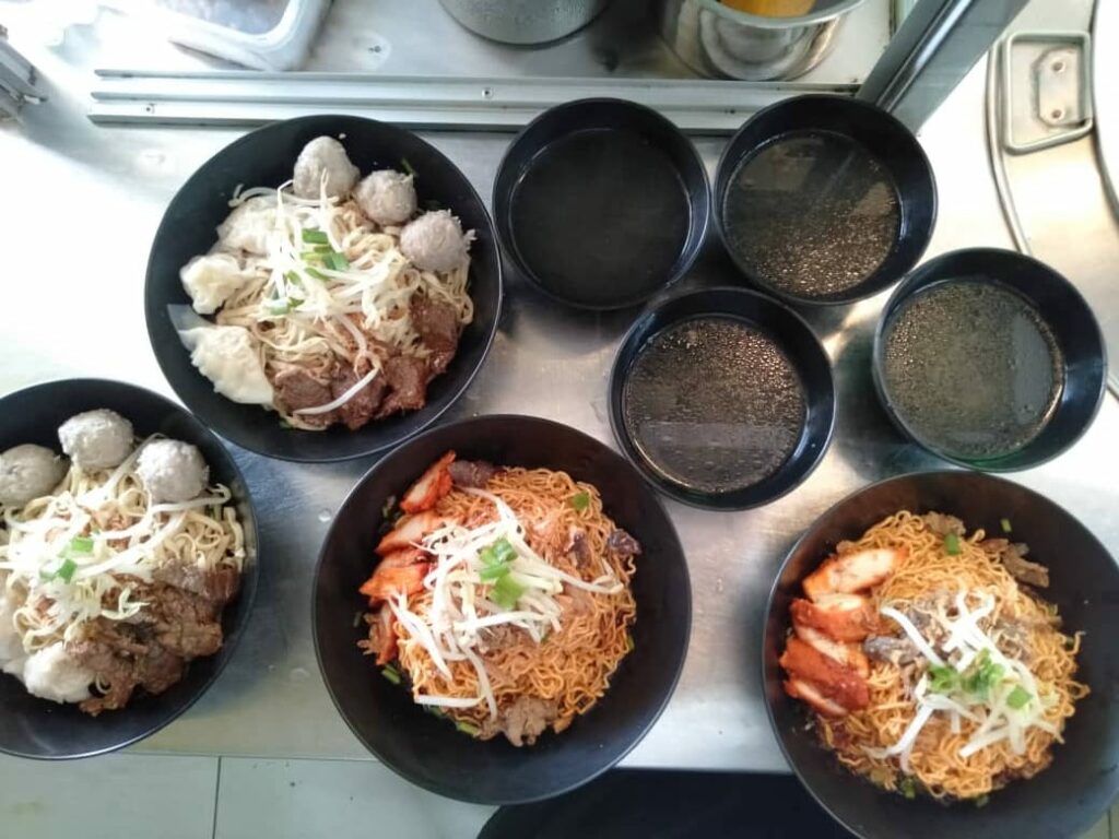 Apo's Noodle, Pilihan Terbaharu Mi Kolok Dan Mi Kampua Sedap Di Kuching