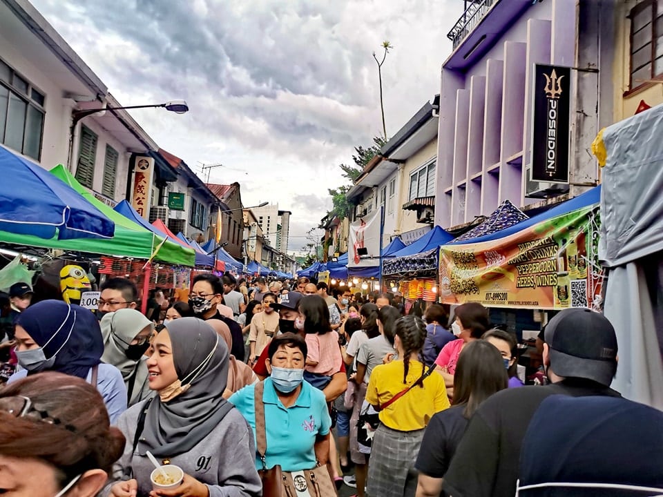 Disambut Meriah Tidak Mengira Bangsa, Kuching Intercultural Mooncake Festival Dipuji Ramai