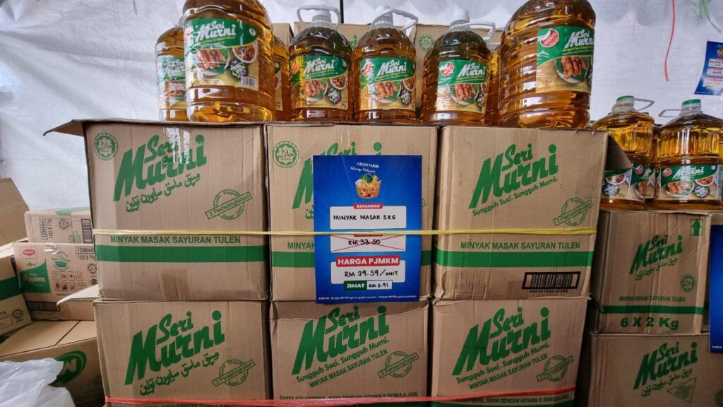 Program Jualan Murah Keluarga Malaysia Berlangsung Selama 3 Hari Di Lundu