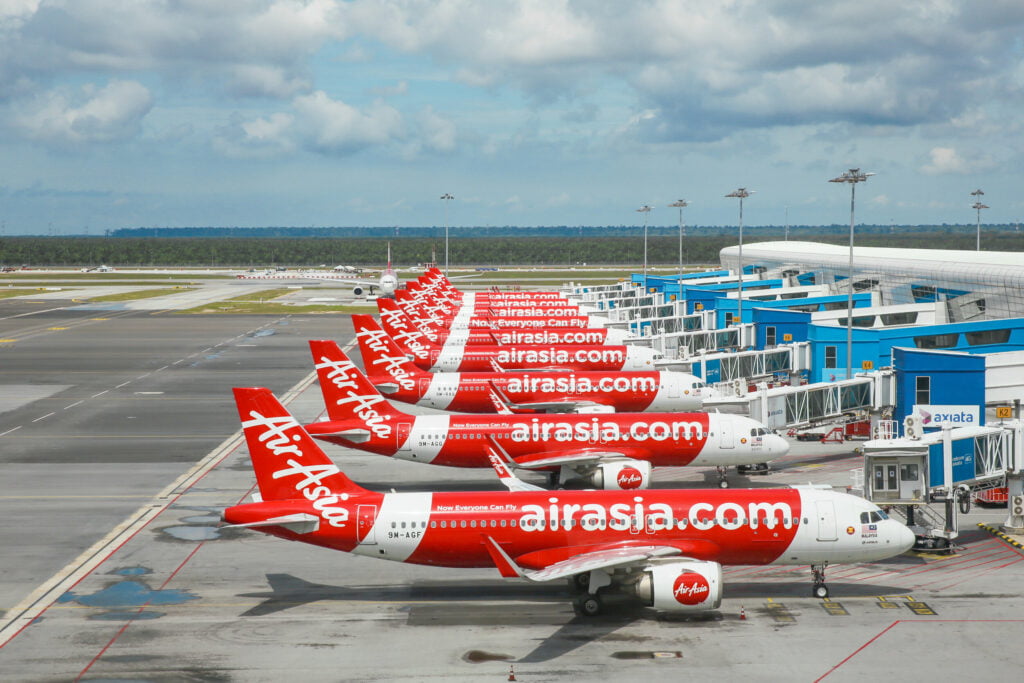Air Asia Tawar Promosi Kaw Kaw Penerbangan Serendah RM 13 Sehala